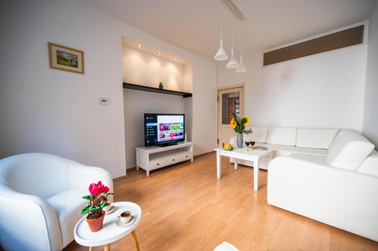 Bright And Modern 1Bdr Apartment In The Center Saraybosna Dış mekan fotoğraf