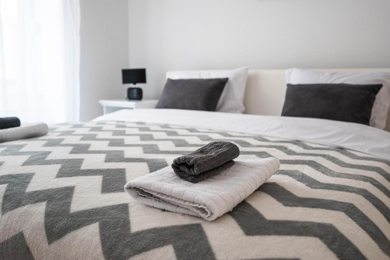Bright And Modern 1Bdr Apartment In The Center Saraybosna Dış mekan fotoğraf
