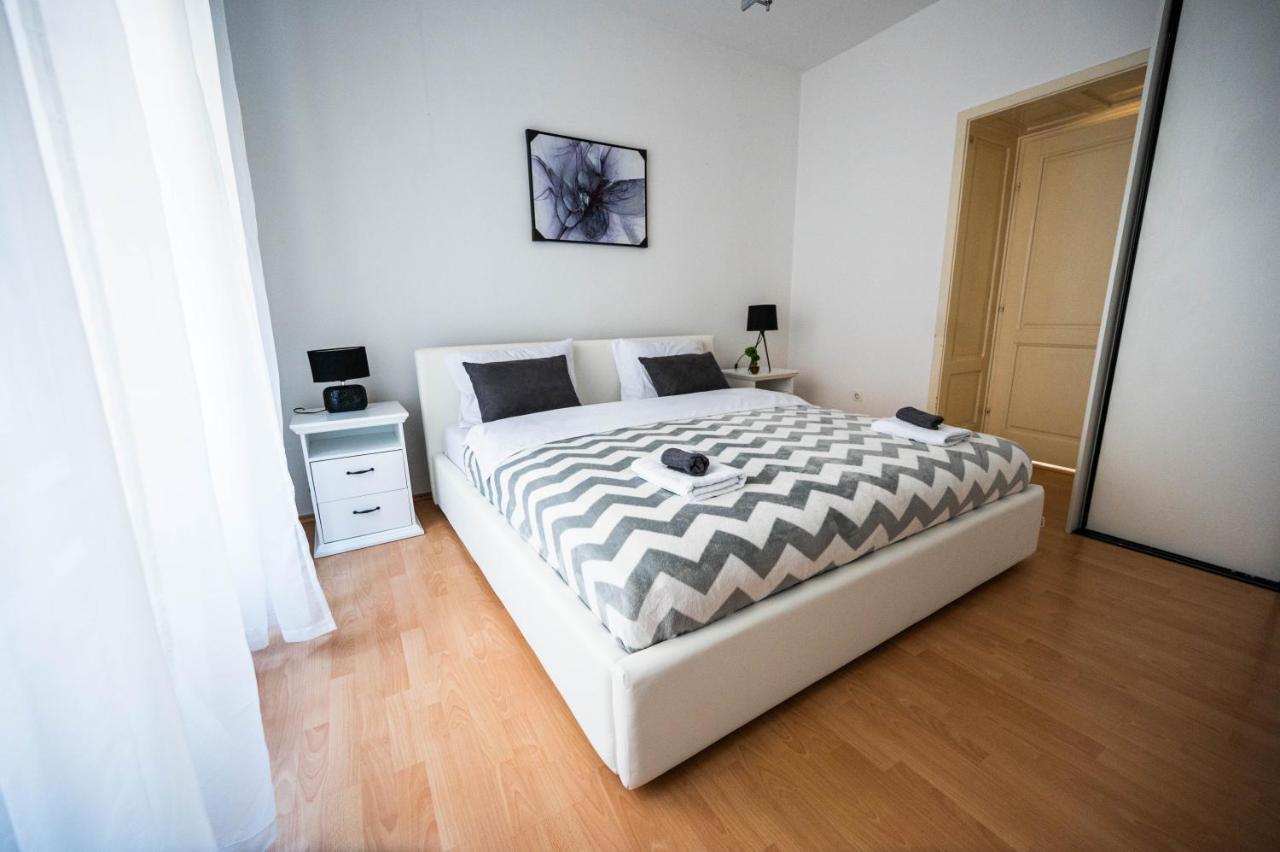 Bright And Modern 1Bdr Apartment In The Center Saraybosna Dış mekan fotoğraf