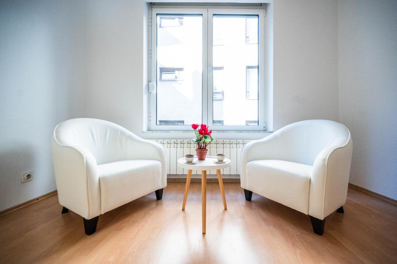 Bright And Modern 1Bdr Apartment In The Center Saraybosna Dış mekan fotoğraf