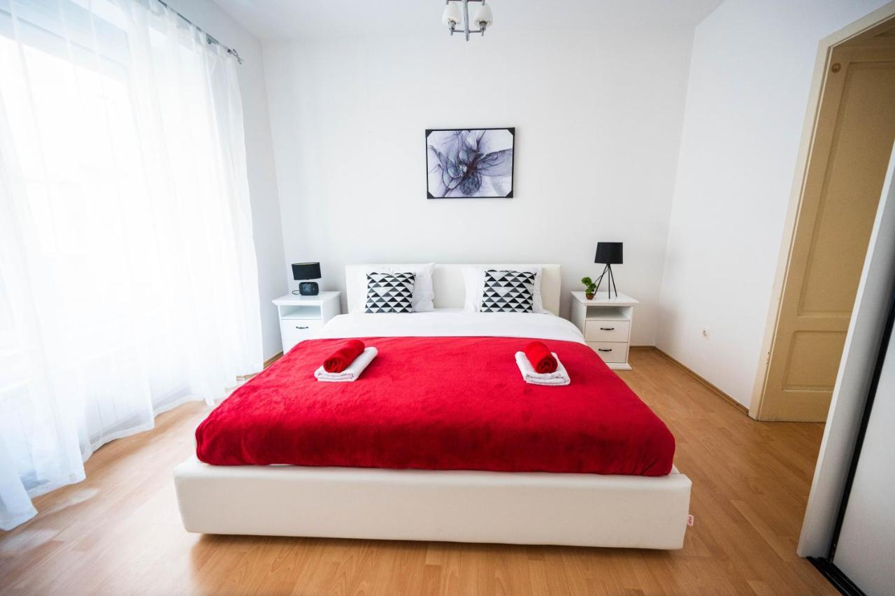 Bright And Modern 1Bdr Apartment In The Center Saraybosna Dış mekan fotoğraf